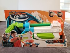 nerf lanza agua
