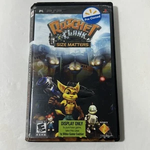 Ratchet & Clank: Size Matters (Sony PSP, 2007) Pre-Owned w/Manual & Broken Case - Picture 1 of 3