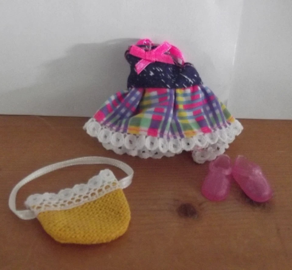 Barbie Little Sister 14852 1995 Chelsie Lil Friends of Kelly traje de repuesto Foto 1 de 4