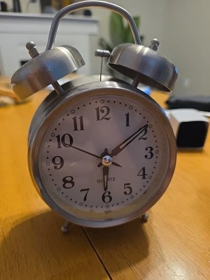 Sharp Alarm Clock Vintage Style Twin Bell Analog Clock. Retro Chrome Decor  - Image 1 of 4