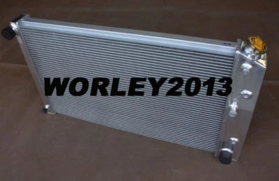 3 core aluminum radiator for Pontiac Catalina L6 V8 1967-1981 - Image 1 of 4