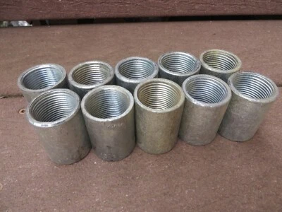 10 X 3/4" 150 Female (NPT) Full Coupling 304 Stainless Steel Coupler - Image 1 of 4