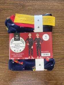 Member's Mark Unisex Kid's 2-Piece Family Holiday Pajama Set Size 4 - Picture 1 of 2