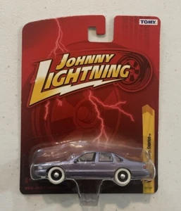 Johnny Lightning White lightning 1995 Chevy Caprice Sedan LE  - 1:64 NRMT CHASE - Picture 1 of 2