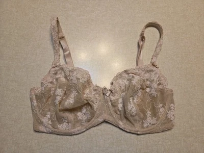 Sujetador Felina 34DD beige sin forro con aros Foto 1 de 4