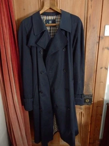 Aquascutum Trench Coat Dark Navy UK 46R Made In England VGC - Picture 1 of 13