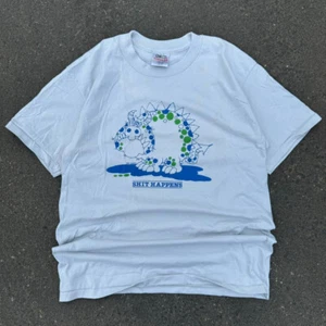 Vintage 90s Single Stitch "Sh*t Happens" Funny Gag Gift Graphic T-Shirt Size L - Picture 1 of 6