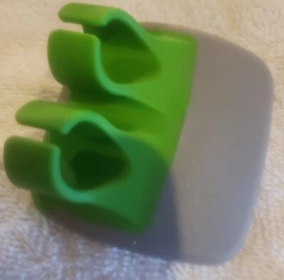 Pelador de empuñaduras de dedo de silicona, pelador de palma, pelador de patatas de dedo, ergonómico D Foto 1 de 2