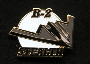 B-2 SPIRIT STEALTH BOMBER LAPEL HAT PIN UP IRAN OPERATION MIDNIGHT HAMMER RAID * - Picture 1 of 24