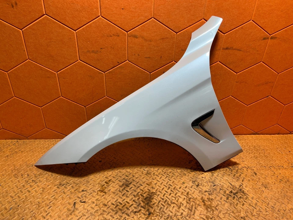 14-16 BMW 428 GC F32 F36 DELANTERO IZQUIERDO LADO IZQUIERDO GUARDABARROS CARCASA CUBIERTA PANEL CONJUNTO OEM Foto 1 de 4