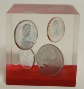 Canadian Coins Inside Plastic Acrylic Table Desk Paperweight - Picture 1 of 8
