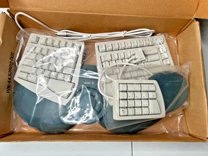 Acer Ergo31 US Ergonomical PS2 Keyboard with Numpad Attachment Vintage (New) - Photo 1/5