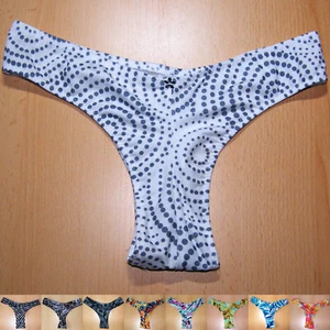 sexy Panty / Hipster mit hohem Po-Ausschnitt - gemustert - Gr. 40/42  - Picture 1 of 10