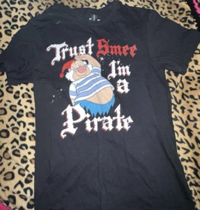 Disney PETER PAN Shirt Trust Smee Im A Pirate Mens Size SMALL PRE-OWNED - Picture 1 of 3