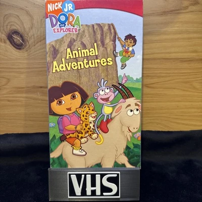 Dora the Explorer - Animal Adventures (VHS, 2006) - Tested Great Condition - Image 1 of 2