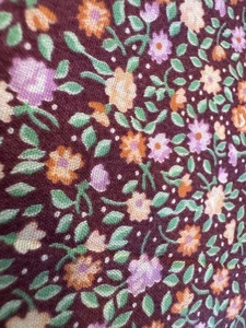 VTG Ditsy CALICO Pink Purple Orange Florals on Plum Cotton Fabric Feedsacklk 36x - Picture 1 of 9