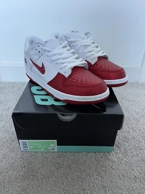 Nike Dunk SB низкий Supreme Varsity красный белый CK3480-600 размер 9,5 - Изображение 1 из 4