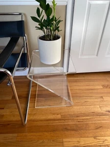 Vintage Mid Century Modern Thick Acrylic Lucite Z Form Side End Table Stand - Picture 1 of 12
