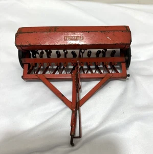 Original Vintage Tru-Scale Grain Drill 1/16 with Decals - Picture 1 of 5