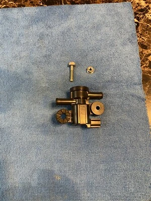 Honda CB500X CB500F 2015-2019 OEM VÁLVULA DE AIRE SOLENOIDE MOTOR INTERRUPTOR SENSOR Foto 1 de 4