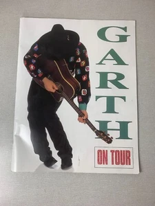 Garth Brooks 1992 on Tour 12x15 Concert Programme - Imagen 1 de 9