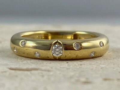 Alianza de boda gitana con diamantes dispersos de oro amarillo de 18 quilates 0,10 quilates natural Foto 1 de 4