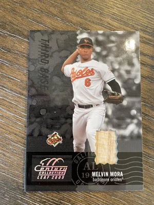 2005 Leaf Century #106 Melvin Mora 材料棒 #/50 — 第 1/2 张图片