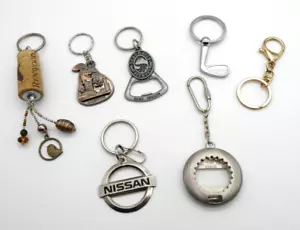 Lot of 7 Vintage Assorted Collectible Keychains Adware Singapore Brewery Used - Picture 1 of 17