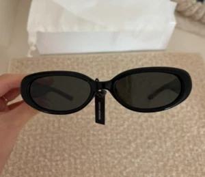 Occhiali da sole Gentle Monster x Maison Margiela MM206 nero grigio edizione limitata - Foto 1 di 4