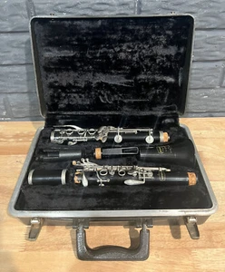 Vintage Bundy Selmer Resonite Student Bb Clarinet W/Case UNTESTED - Picture 1 of 12