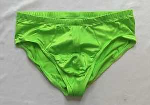 Nuevo Calzoncillo de Bikini de Natación Vintage Undergear Verde Brillante Talla M MA79 Contorno Cire - Imagen 1 de 6