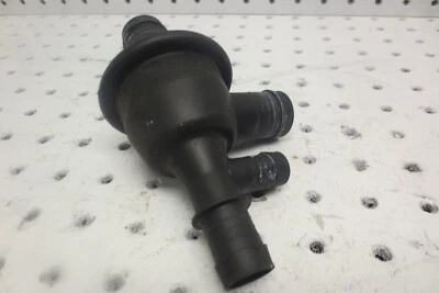 Líquido de arrefecimento Ski-Doo MXZ Renegade termostato carcaça adrenalina 800R E-TEC - Imagem 1 de 4