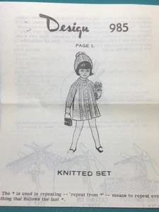 Vtg Mail Order Design 985 KNITTED SET - GIRLS COAT & HAT Pattern Original - Picture 1 of 2