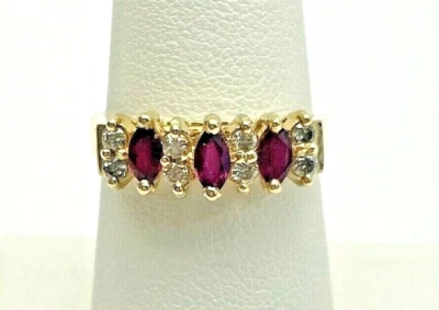 Anillo pirámide de diamantes rubí marquesa de oro amarillo de 14 quilates 4 gramos tamaño 6,75 Foto 1 de 4