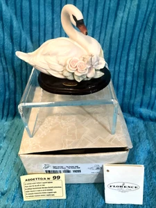 2005 G. Armani LA SOCIETÀ 1920F ELEGANZA E ROSE Cigno Statuina Scultura - Foto 1 di 11