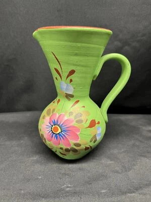 "Una jarra de cerámica verde vintage única de 6 1/2"" con flores pintadas a mano Italia" Foto 1 de 4