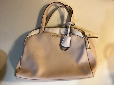 Bolsa de mão bege Nine West com vários compartimentos, alças de ombro - Imagem 1 de 4