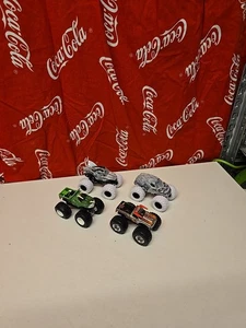 Pacchetto monster truck hot wheel & Muscle Machines usato - Foto 1 di 18