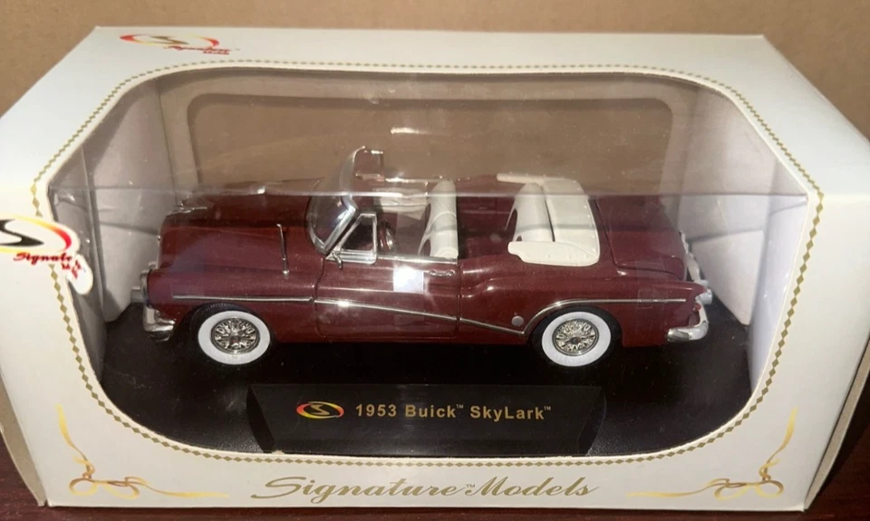 Signature Models 1/32 1953 Buick Skylark Convertible NEW #32317 #711* - Image 1 of 1