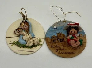 Vintage La Berge 1980s Set Of 2 Clay Christmas Ornaments Beach Nativity - Picture 1 of 2