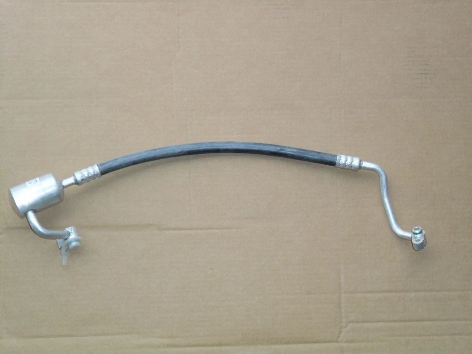 NEW AC HOSE 2001-2007 TOYOTA SEQUOIA DISCHARGE LINE - Image 1 of 1