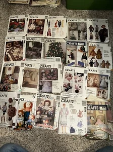 20 Pc McCalls Crafts Sewing Pattern Lot - Picture 1 of 9