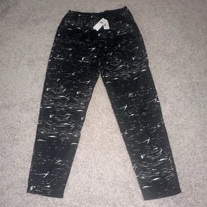 Quiksilver Men x Stranger Things The Argyle 2.0 Pants Black Size Large NWT - Picture 1 of 6
