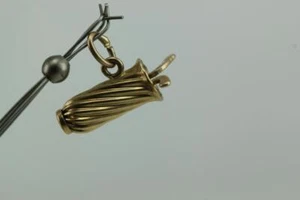 VINTAGE 14K 3D GOLD GOLF BAG CLUBS PENDANT CHARM SOLID PENDANT - Picture 1 of 5