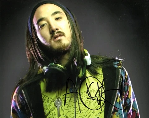 Signed DJ Steve Aoki 8x10 Photo COA Cover