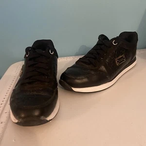 Guess Women’s Black Sneakers Trainers In Size 7.5 - Picture 1 of 13