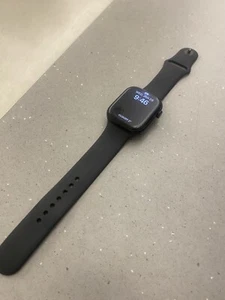 Bracelet Apple Watch Hermes Series 10 46 mm satiné Grand H GPS + cellulaire neuf - Photo 1 sur 2