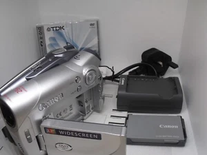 Canon DC100 Camcorder DVD-R/RW (8cm) Video Camera, Charger, Manual - Boxed - Picture 1 of 17
