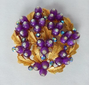BSK LILA PERLE & AURORA BOREALIS STRASS GOLDFARBENE BROSCHE ANSTECKNADEL VINTAGE - Bild 1 von 6