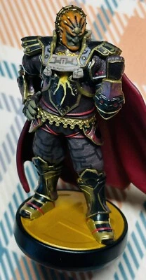 Figura de acción Nintendo Amiibo Super Smash Bros. Ganondorf Personaje Propiedad de un adulto Foto 1 de 4
